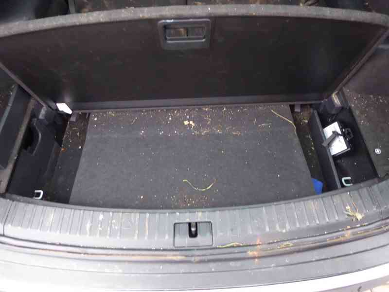 ŠKODA Kodiaq Style Plus 2,0 TDI 140 kW 4x4 DSG, 7 míst - foto 16