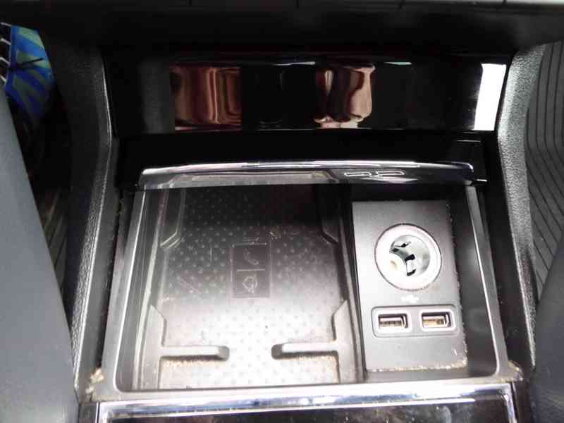 ŠKODA Kodiaq Style Plus 2,0 TDI 140 kW 4x4 DSG, 7 míst - foto 37