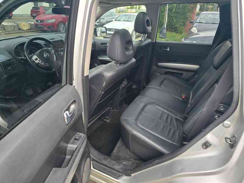 Nissan X-Trail 2,5i LE 4X4 Aut. benzín 124kw - foto 11