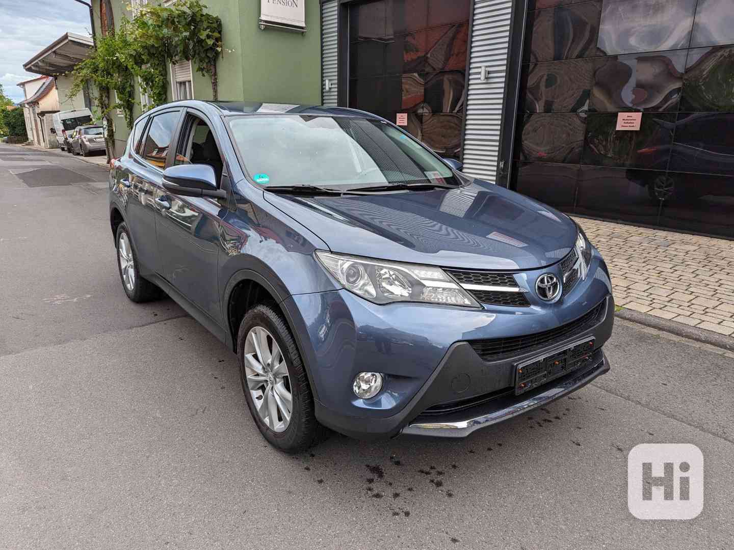 Toyota RAV 4 2,0i  START Edition benzín 111kw - foto 1