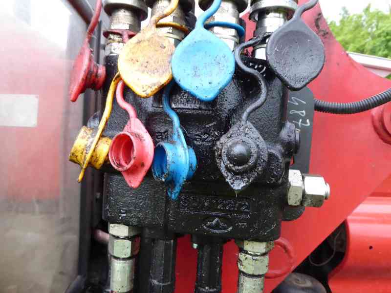 ZETOR 4340 s čelním nakladačem - foto 13