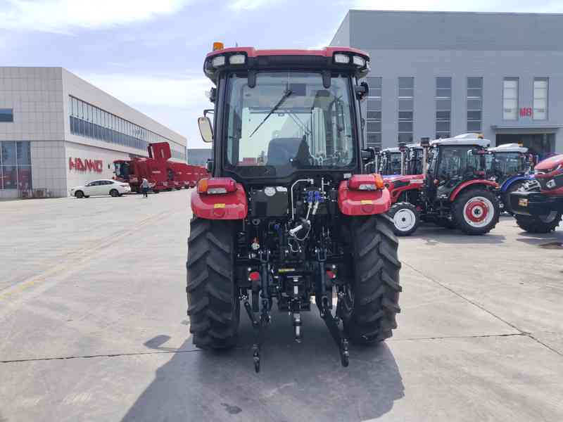 Traktor HANWO HWE 504 C , STAGE V  - foto 6