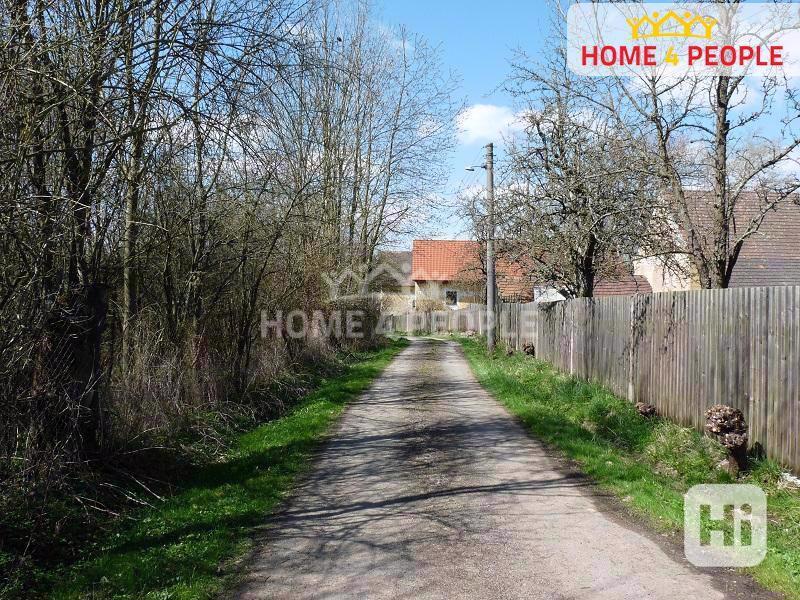 Pozemek-zahrada s možností výstavby rodinného domu - foto 7