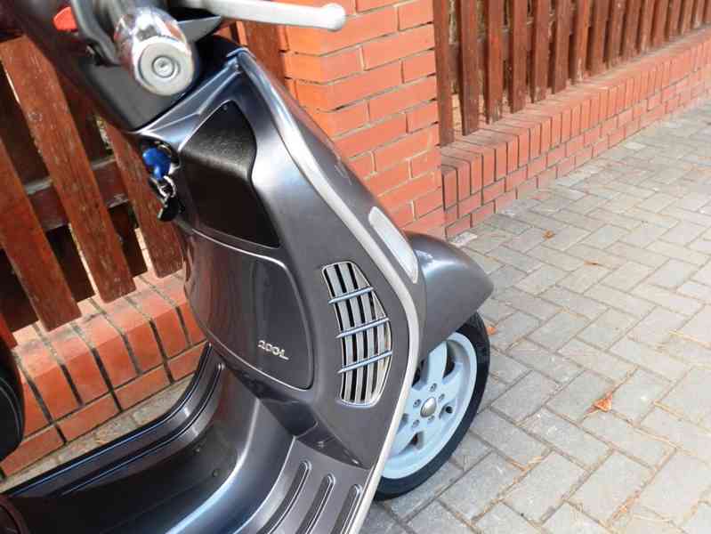 Vespa GT 200 Granturismo - foto 5