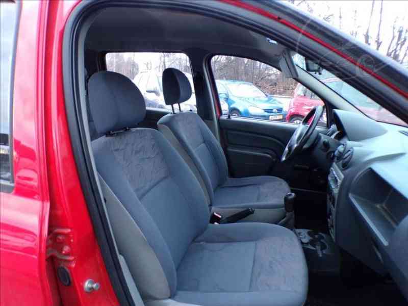 Dacia Logan 1,6 i - foto 11