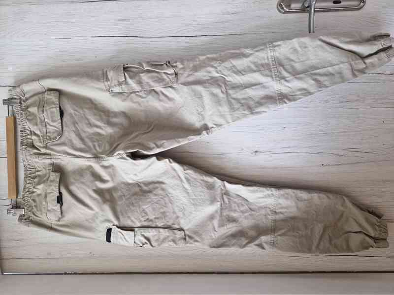 Dvoje pánské kalhoty a košile Primark jen za 133 Kč/ks - foto 5