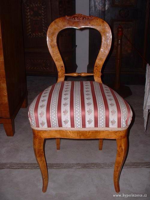 KRÁSNÁ  židle, biedermeier - foto 1