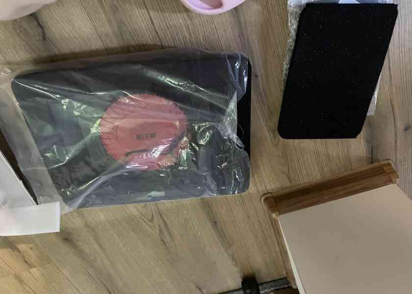 JETS- Super Laptop Cooling Base