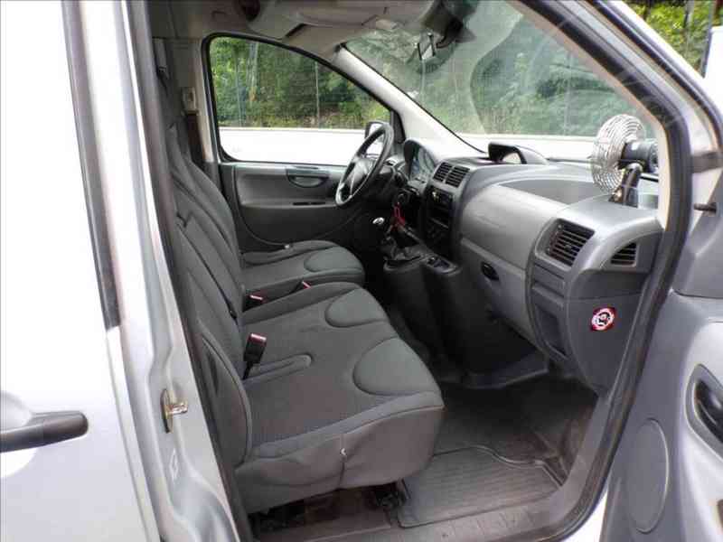 Citroën Jumpy 1,6 HDI TAŽNÉ ZAŘÍZENÍ - foto 10