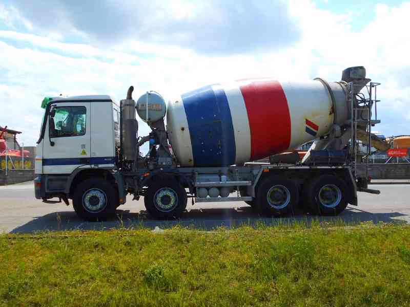 MERCEDES BENZ ACTROS 3241 B - foto 8