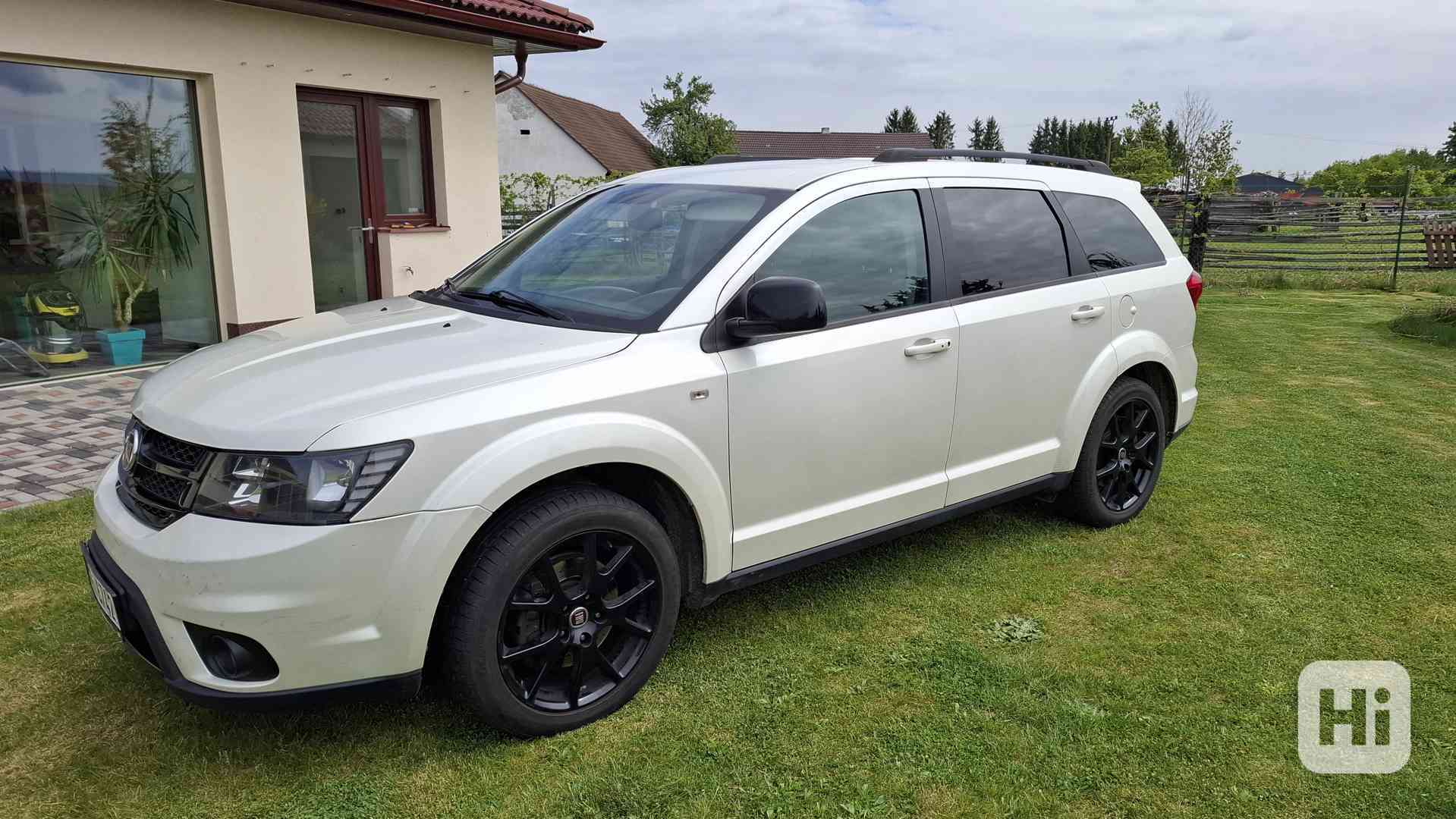 Fiat Freemont - foto 1