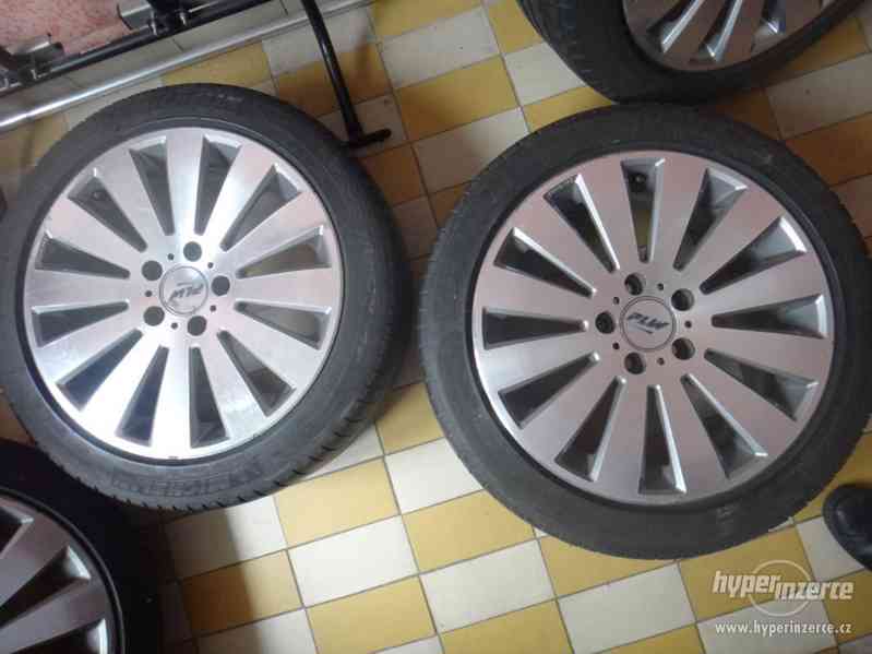 Alu kola disky 17 VW Passat PLW + pneu Michelin - foto 1