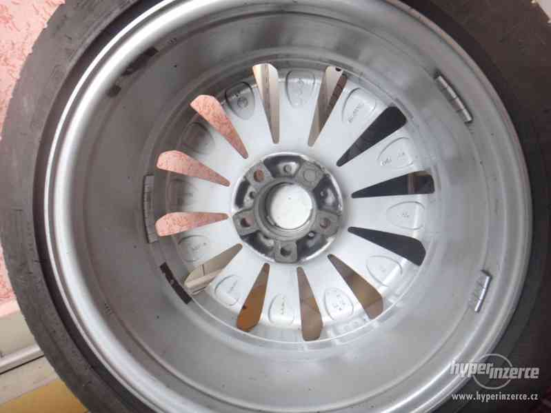 Alu kola disky 17 VW Passat PLW + pneu Michelin - foto 4
