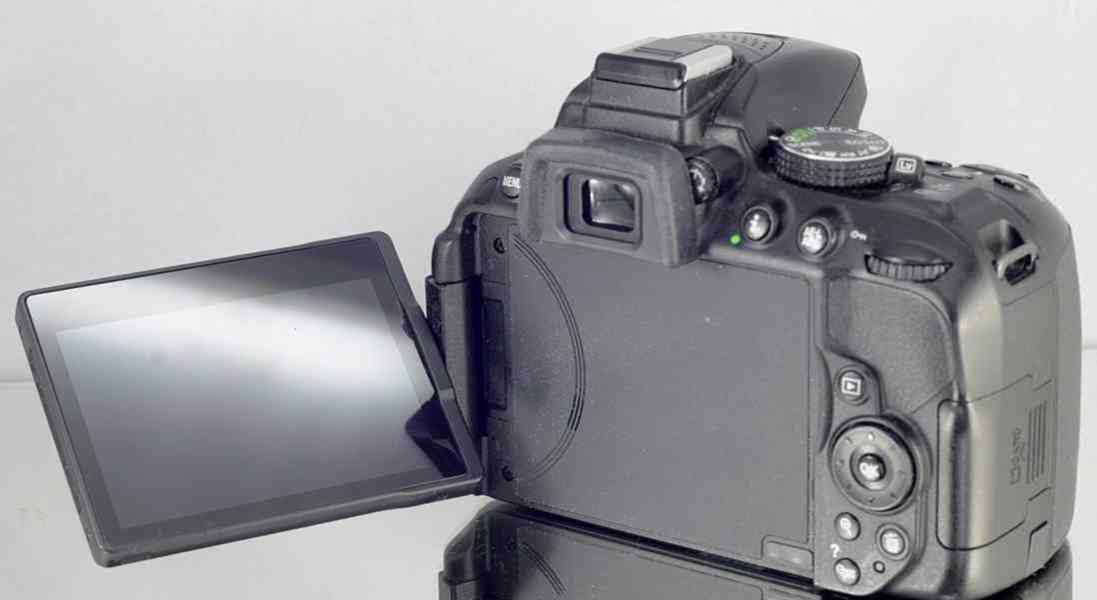 Nikon D5300 * Full HDV 60p, WIFI, GPS**  22000 Exp - foto 5
