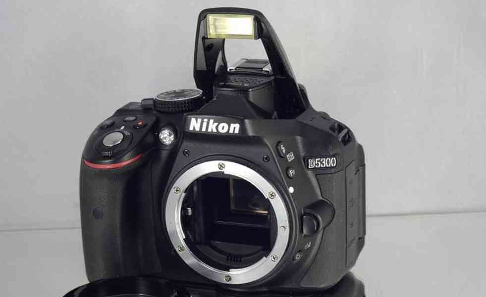 Nikon D5300 * Full HDV 60p, WIFI, GPS**  22000 Exp - foto 2