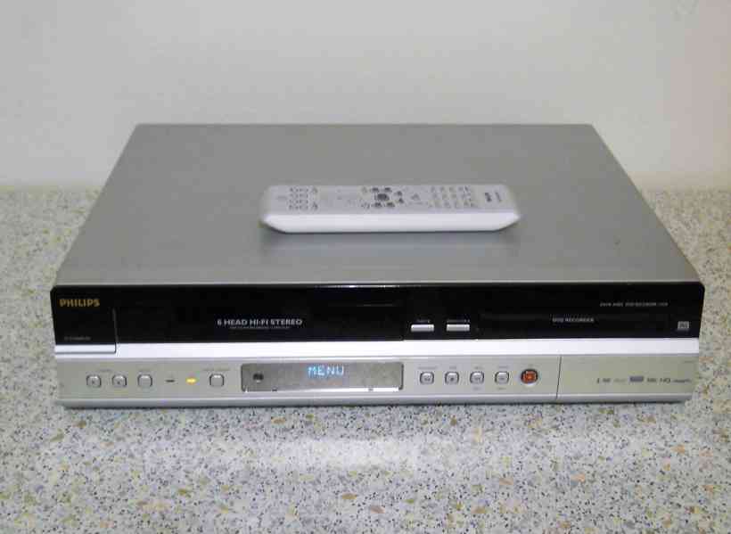 📼>📀VHS-DVD rekordér PHILIPS DVDR3430 - foto 2