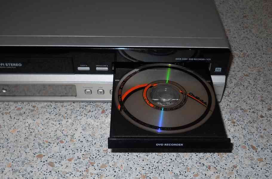 📼>📀VHS-DVD rekordér PHILIPS DVDR3430 - foto 6