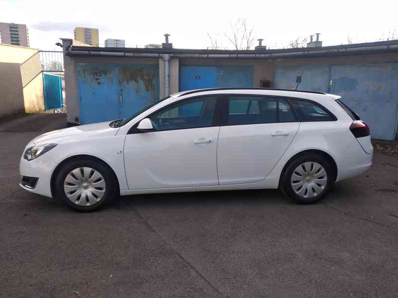 Opel Insignia ST 2.0cdti 103 Kw,ČR,nehavar,nelak,garážován - foto 5
