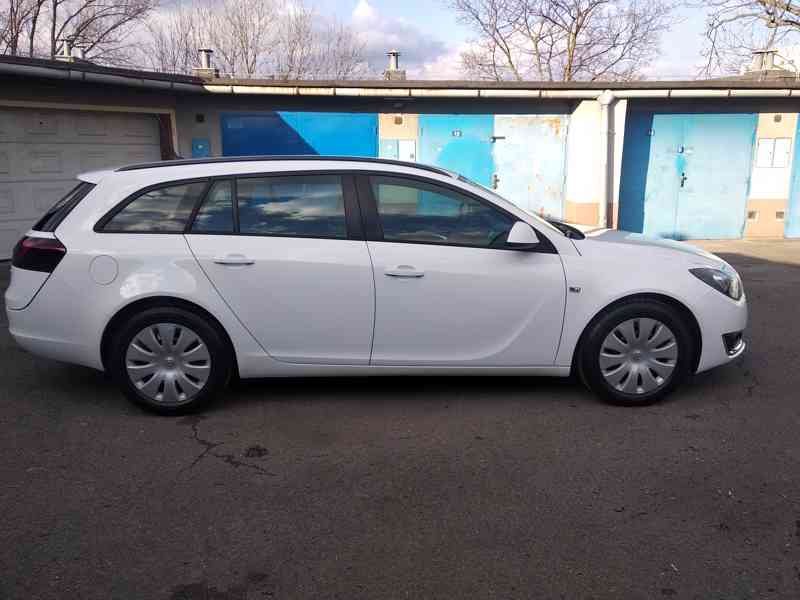 Opel Insignia ST 2.0cdti 103 Kw,ČR,nehavar,nelak,garážován - foto 2