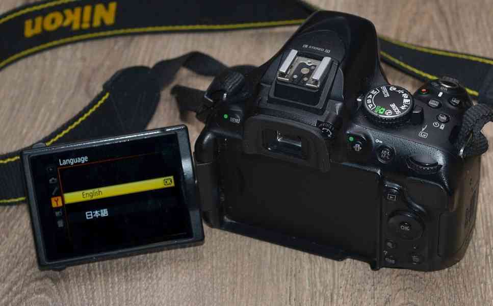 Nikon D5200 **APS-C DSLR*24,1 MPix CMOS 60000 Exp - foto 6