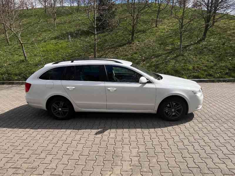 Škoda Superb 2,0   TDI Ambition - foto 2