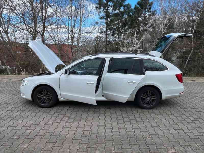 Škoda Superb 2,0   TDI Ambition - foto 10