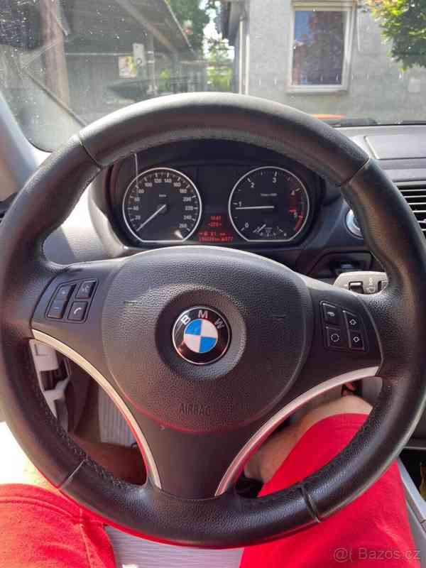 BMW Řada 1 2,0   120d e87 130kw bílý hatchback - foto 5