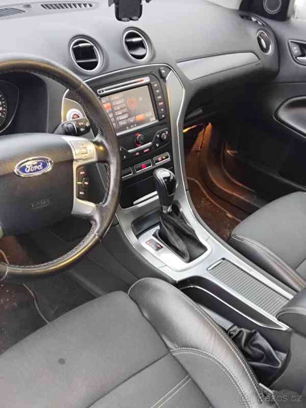 Ford Mondeo 2,0 - foto 6