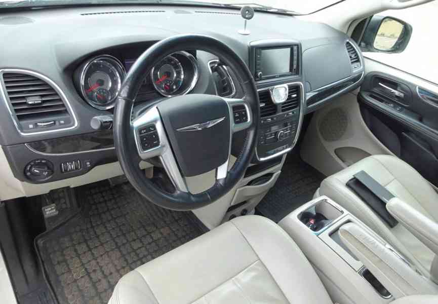 Chrysler Town &Country 3.6 L r.v.2013 (208 kw) AUTOMAT - foto 5