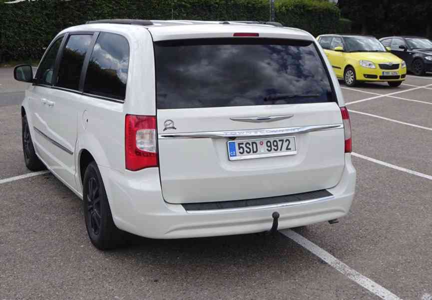 Chrysler Town &Country 3.6 L r.v.2013 (208 kw) AUTOMAT - foto 4