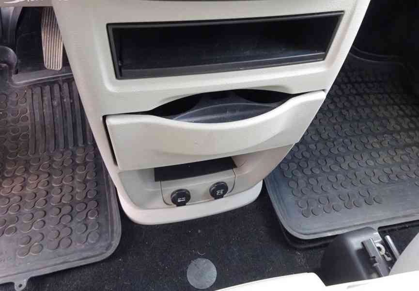 Chrysler Town &Country 3.6 L r.v.2013 (208 kw) AUTOMAT - foto 9