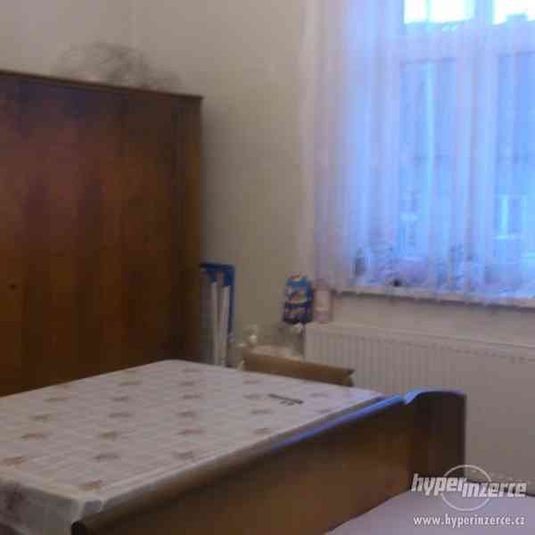 Ložnice - moderní Ludvík 14. z r 1940 - foto 4