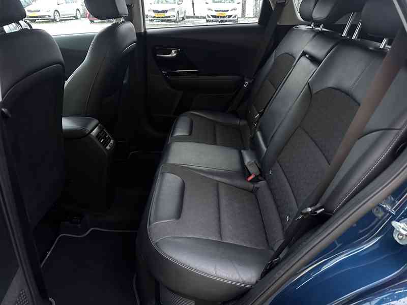Kia Niro 1.6 Plug-in Hybrid 104kW/1MA - foto 15