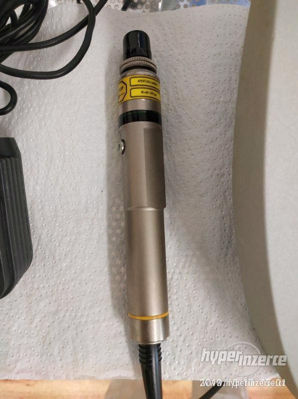 Terapeutický laserový systém MAESTRO/CCM včetně sondy. - foto 1