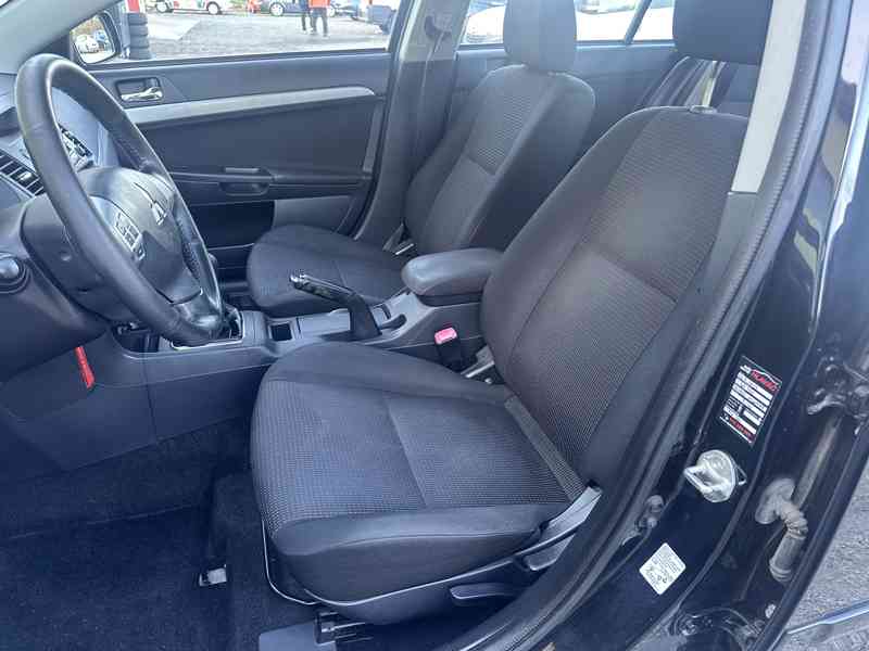 Mitsubishi Lancer 1.6i 85kW/ČR/1Maj - foto 10