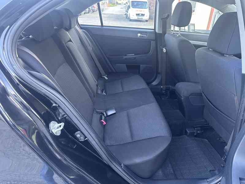 Mitsubishi Lancer 1.6i 85kW/ČR/1Maj - foto 17