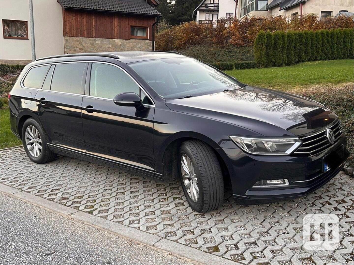 Volkswagen Passat 2,0   B8 - foto 1