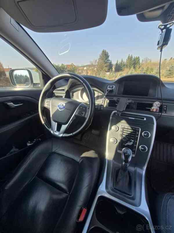 Volvo XC70 2,4   D4 AWD 158kW - foto 8