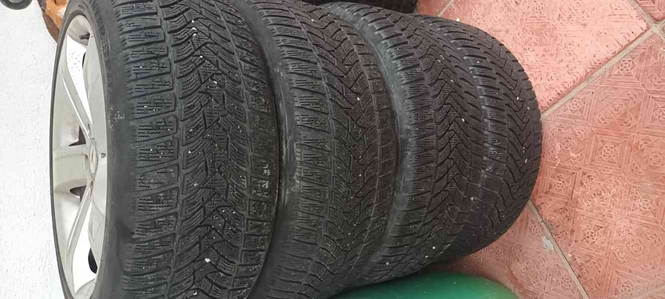 predam zimne pneumatiky dunlop 245/45/18 - foto 2