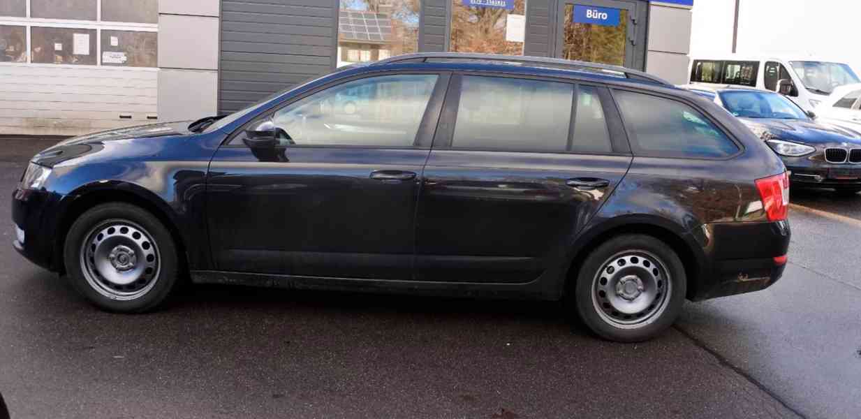 Škoda Octavia 2,0 TDI Combi Elegance 110kw - foto 4