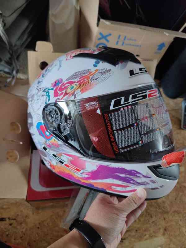 Silniční přilba LS2 FF351 Comic - foto 2