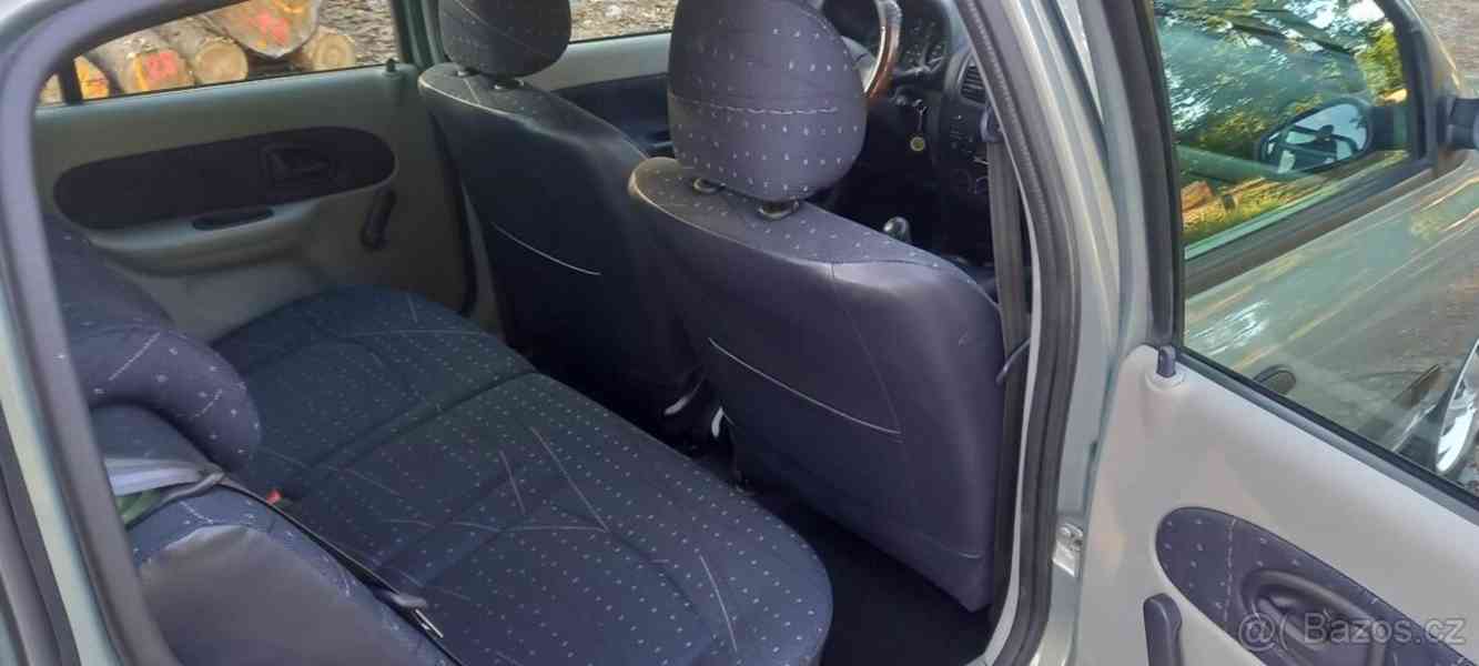 Renault Clio 1,2   super nabídka - foto 7