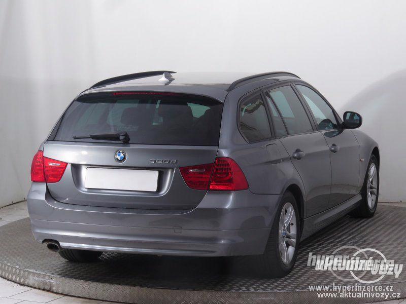 BMW 3 2.0, nafta, r.v. 2012 - foto 4