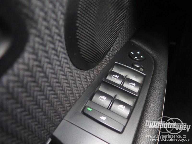 BMW 3 2.0, nafta, r.v. 2012 - foto 6