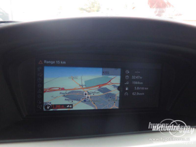 BMW 3 2.0, nafta, r.v. 2012 - foto 13