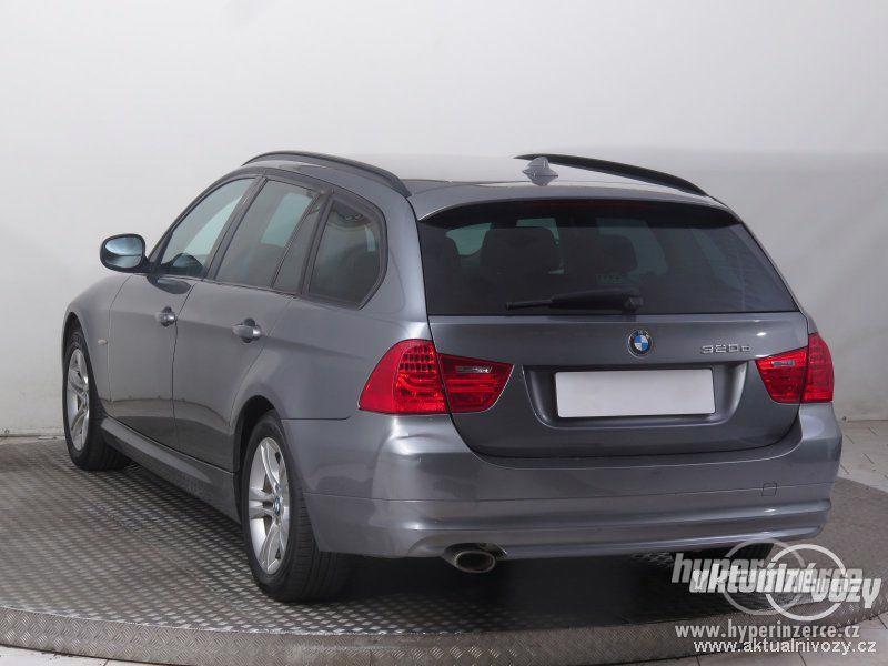 BMW 3 2.0, nafta, r.v. 2012 - foto 16
