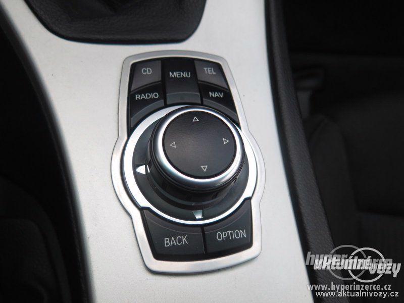 BMW 3 2.0, nafta, r.v. 2012 - foto 18