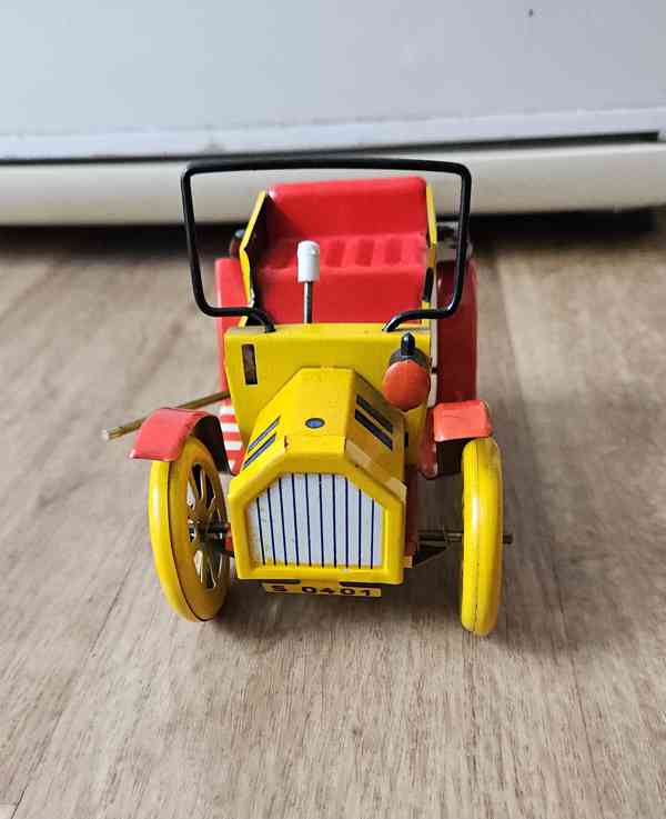 RETRO PLECHOVÉ AUTIČKO - foto 2