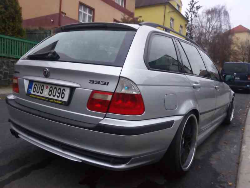 BMW Alpina B3 3,3 manuál 280 PS - foto 14