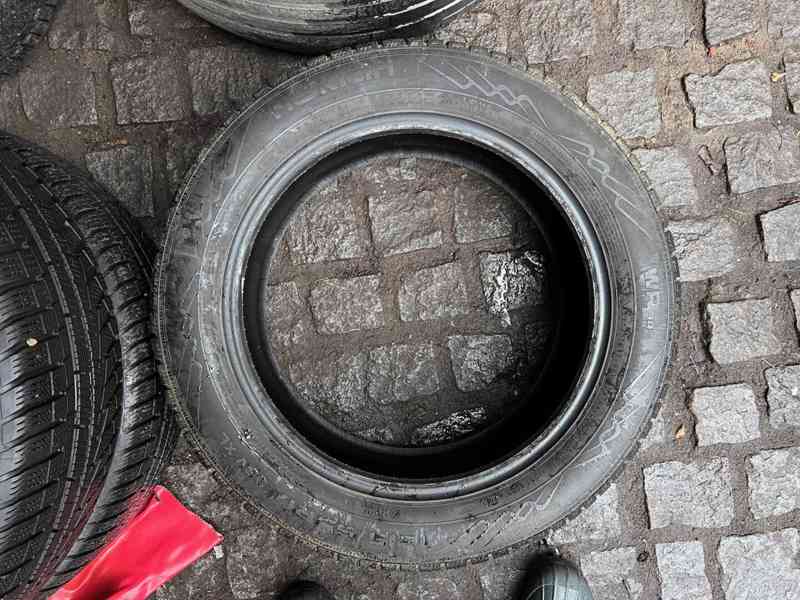 215 55 17 R17 zimní pneumatiky Nokian WR A4 - foto 4